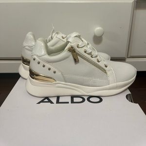 ALDO shoes 7.5